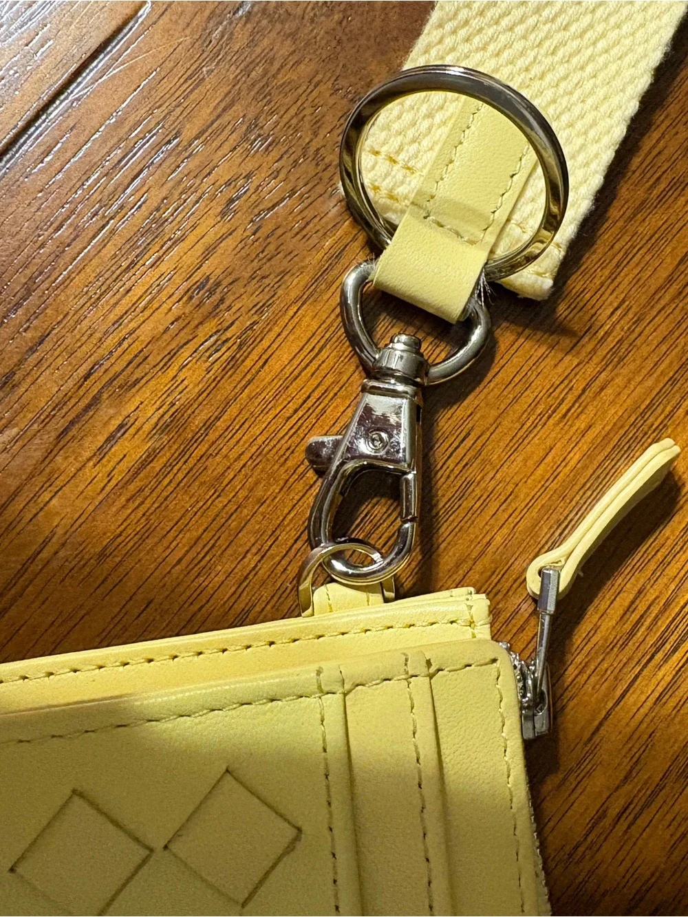 Andar the lo wallet